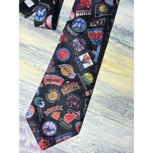 NEW W/ TAG Vintage 1994 NBA All Team Logos Necktie Surrey Wallywear Made USA tie